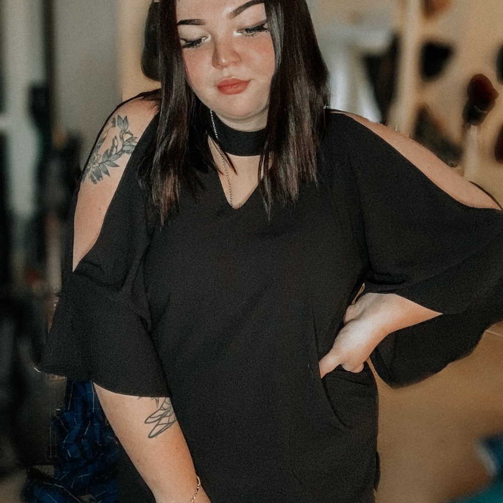 Cold Shoulder Bat Wing Blouse